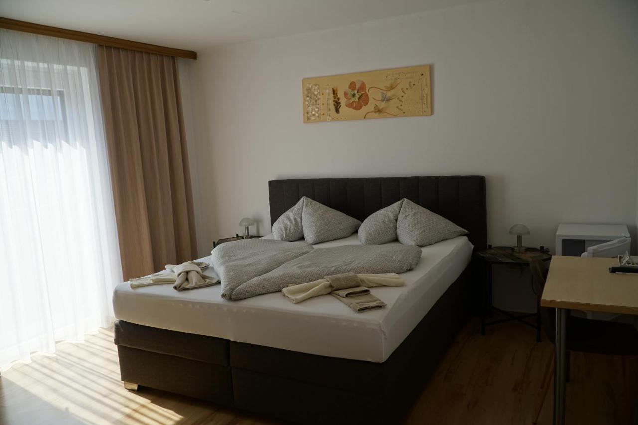 Pension-Ferienwohnung Rotar Faak am See Esterno foto