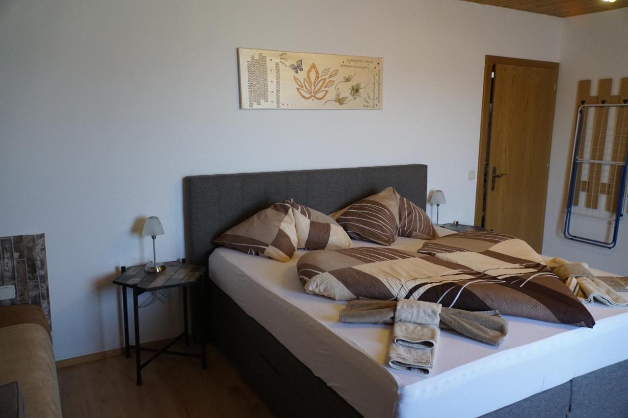Pension-Ferienwohnung Rotar Faak am See Esterno foto