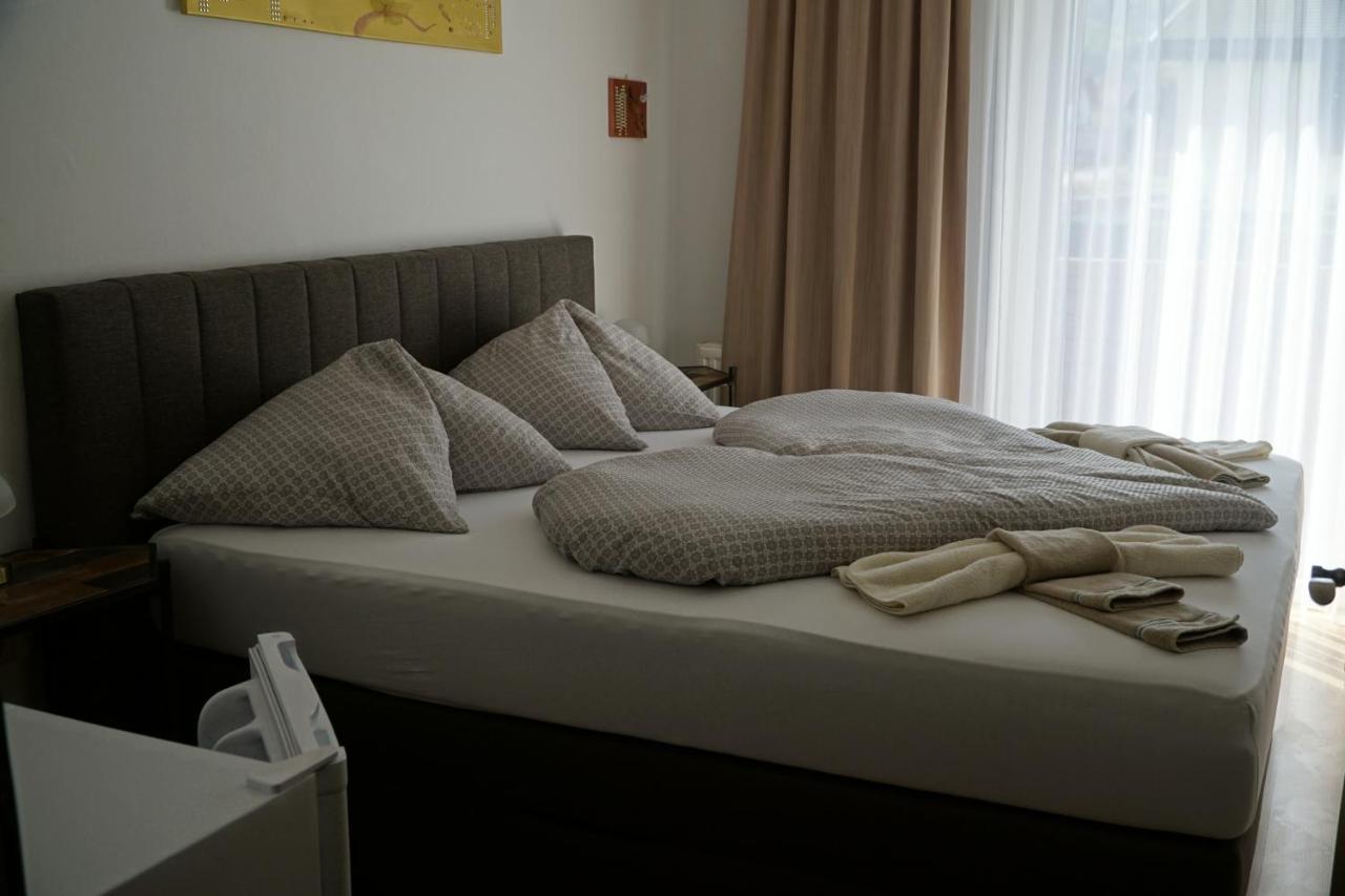 Pension-Ferienwohnung Rotar Faak am See Esterno foto