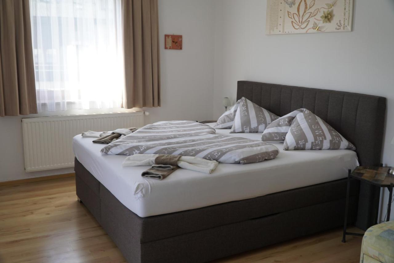 Pension-Ferienwohnung Rotar Faak am See Esterno foto