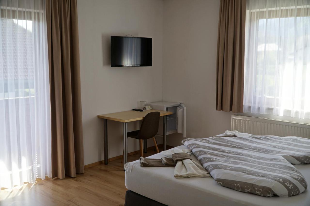 Pension-Ferienwohnung Rotar Faak am See Esterno foto