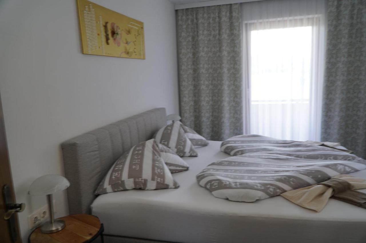 Pension-Ferienwohnung Rotar Faak am See Esterno foto