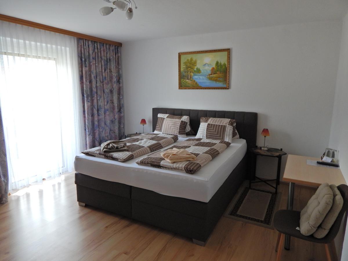 Pension-Ferienwohnung Rotar Faak am See Esterno foto