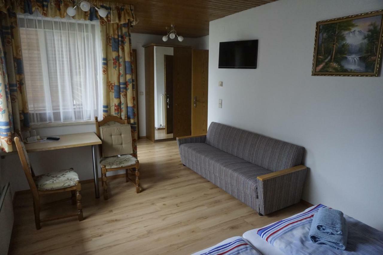 Pension-Ferienwohnung Rotar Faak am See Esterno foto